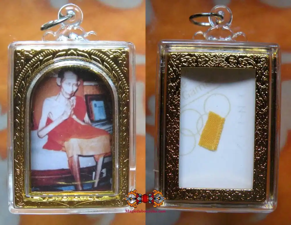 Portrait and relic amulet - Very Venerable LP Kassem Khémako.