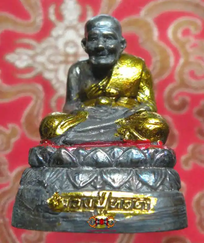 Statuette of LP Thuat by the Most Venerable LP Dooh.