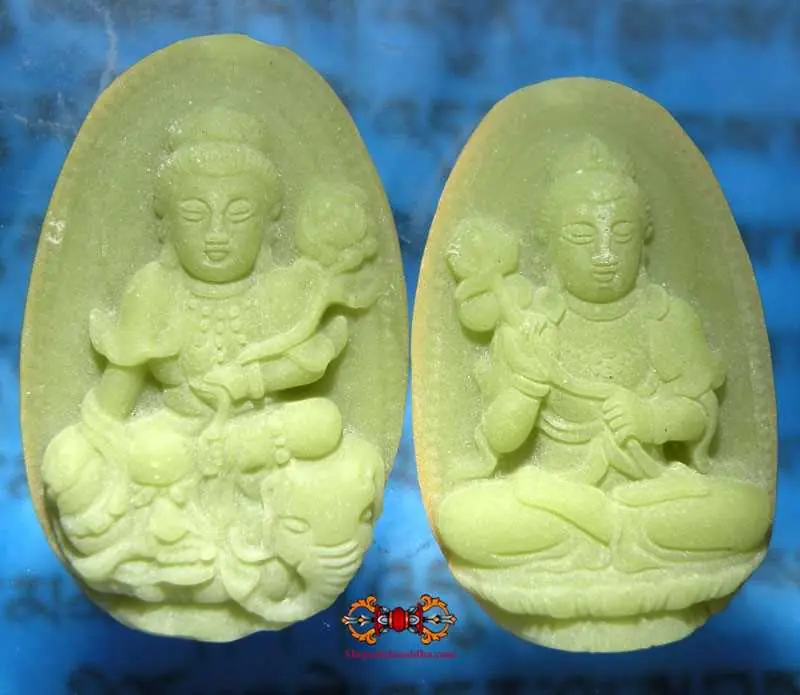 Tara pendant (Guan Yin) in fluorescent stone Ye Ming Zhu - Hin Ruang Sen.