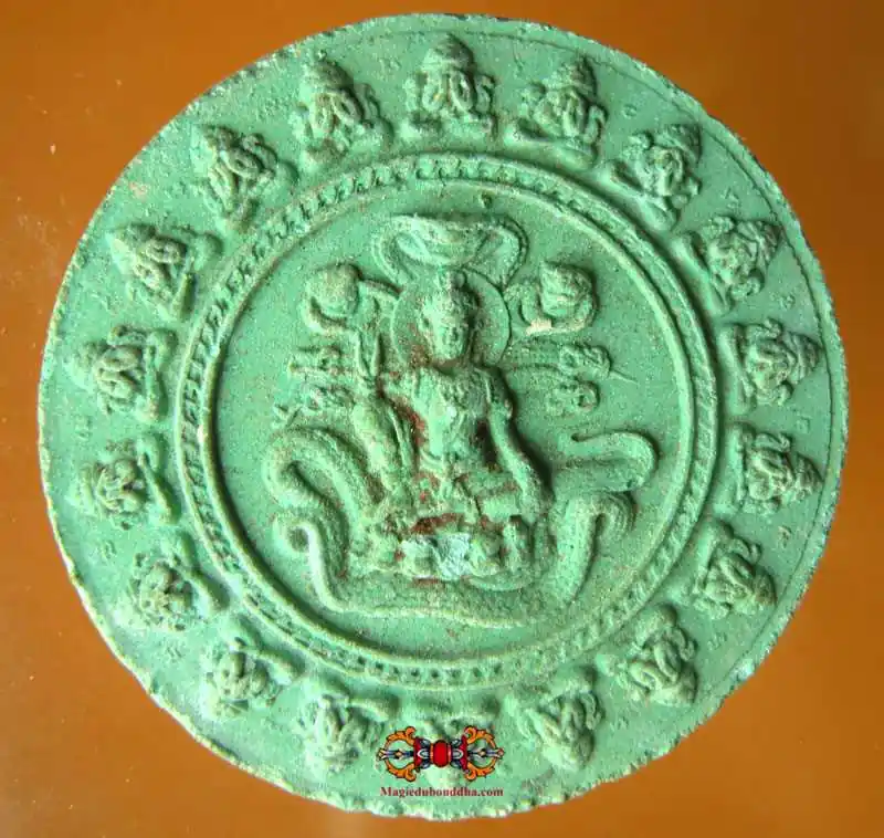 Jatukham Rammathep and Hanuman amulet - Wat Mahatat.