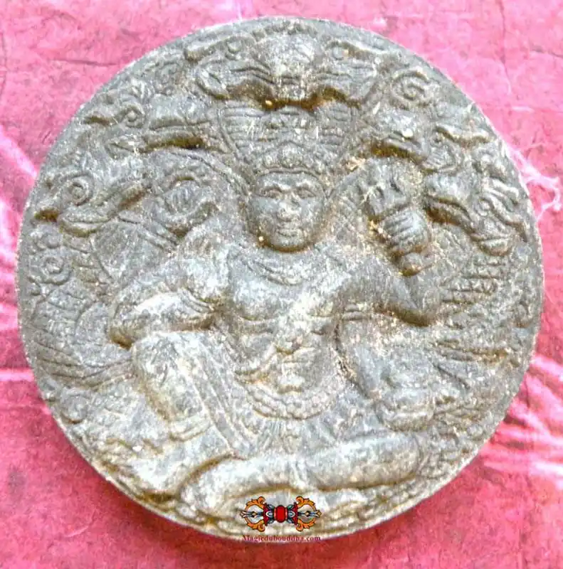Jatukham Rammathep and Luang Phor Toh amulet.
