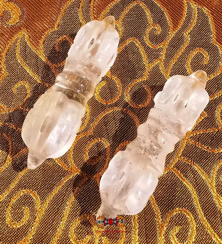 Small dorje in Tibetan rock crystal.