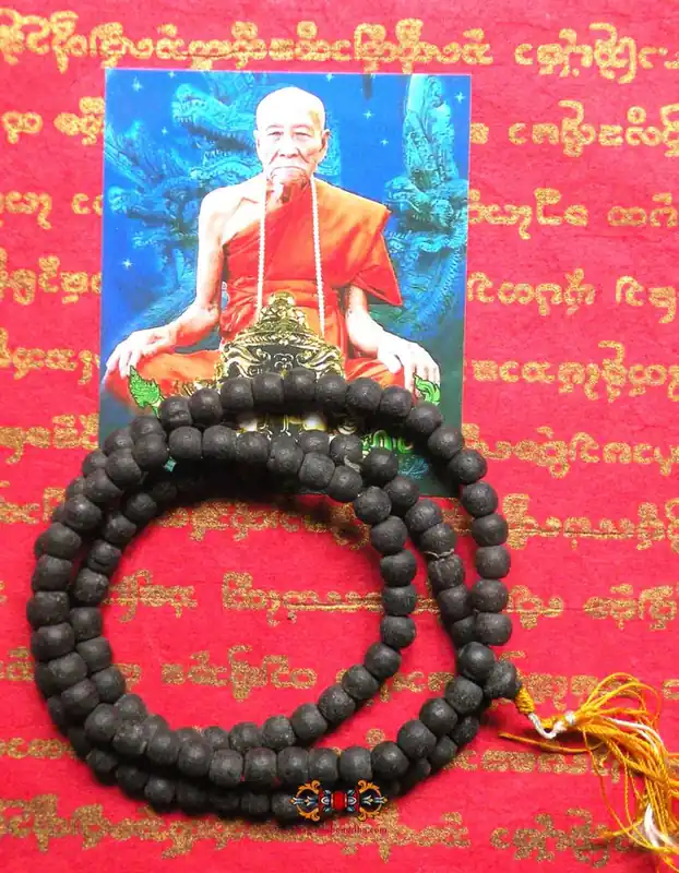 Buddhist Prayer Beads Look Phrakham in Black Wood - Very Venerable LP Kambo.