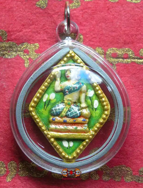 Thai Amulet of the Goddess of Wealth Mae Nang Kwak - Venerable Phra Kruba Kritsana.