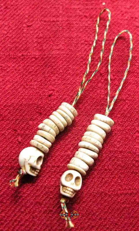 Mantra Counters for Tibetan Buddhist Prayer Beads - Tantric Skull Design.