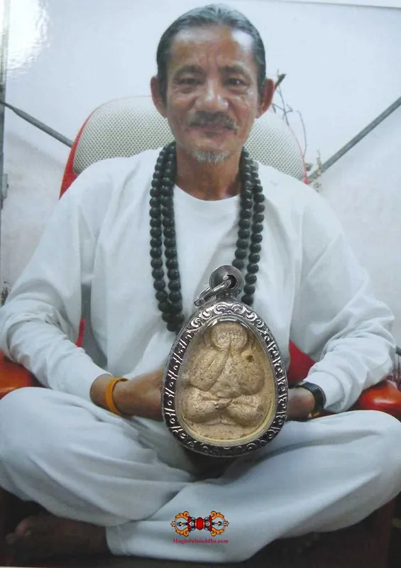 Thai Amulet of Buddha Phra Pidta Sane - Venerable Ajarn Deng.