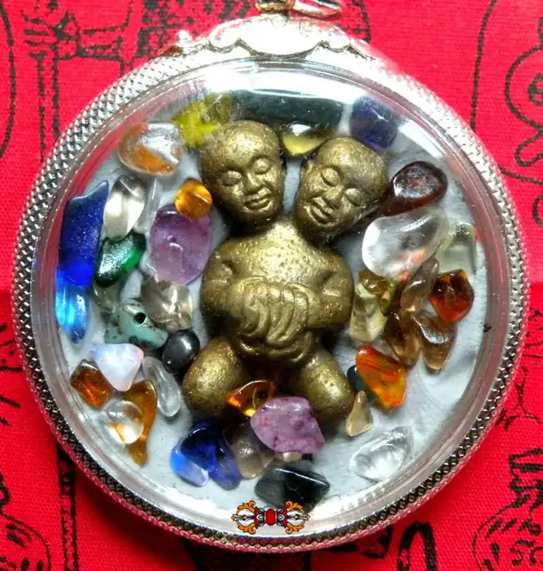 Thai Hoon Payon Voodoo Amulet of Two-Headed Fortune.