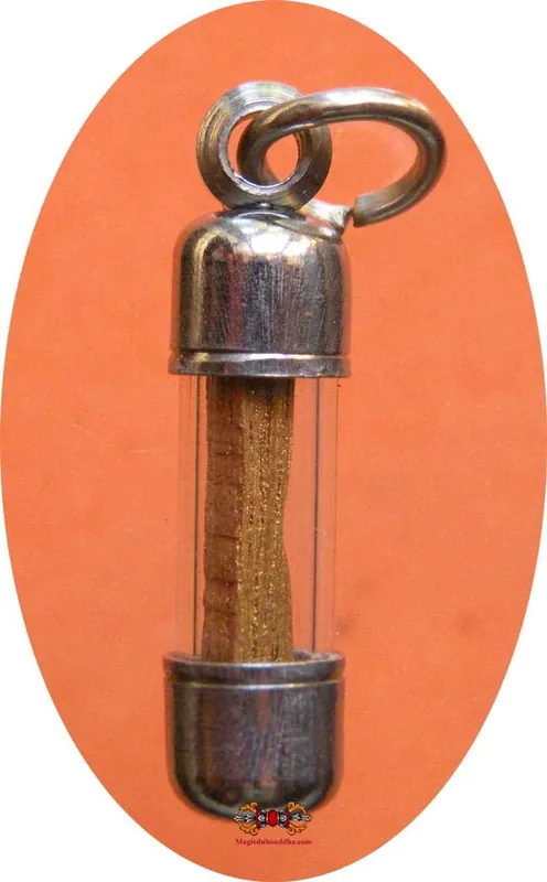 Thai Takut Mae Phratu Bot amulet from Wat Klong Pakot Nok.