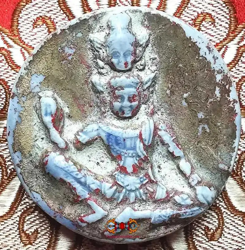 Jatukham Rammathep / Luang Phor Thuat amulet.