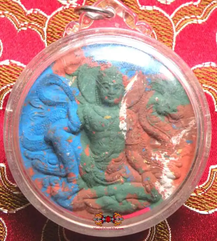 Multicolored Thai amulet of Jatukham Rammathep and Ganesh - Wat Mahatat.