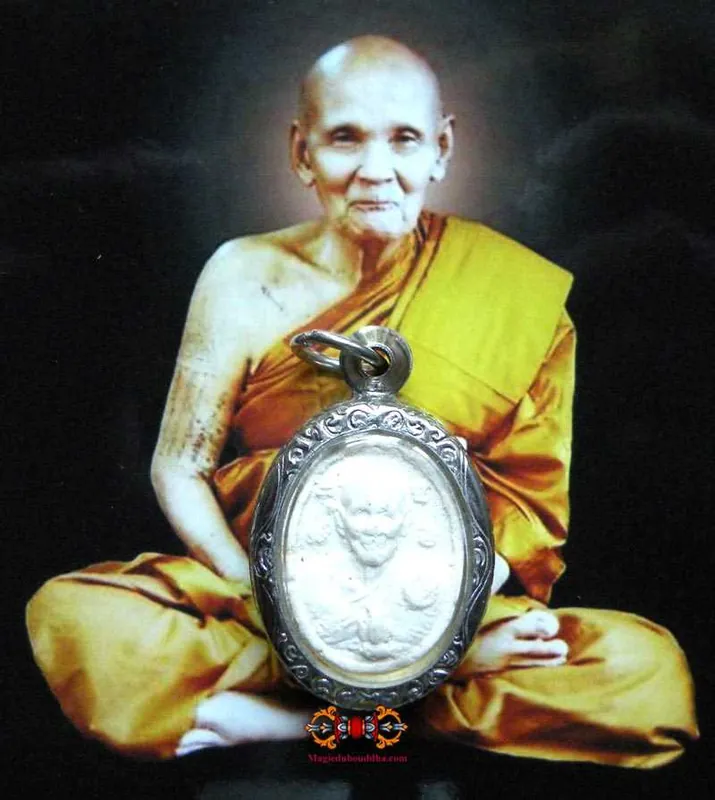 Thai Roop Lor Amulet (Portrait of the Venerable) - Most Venerable LP Dooh.