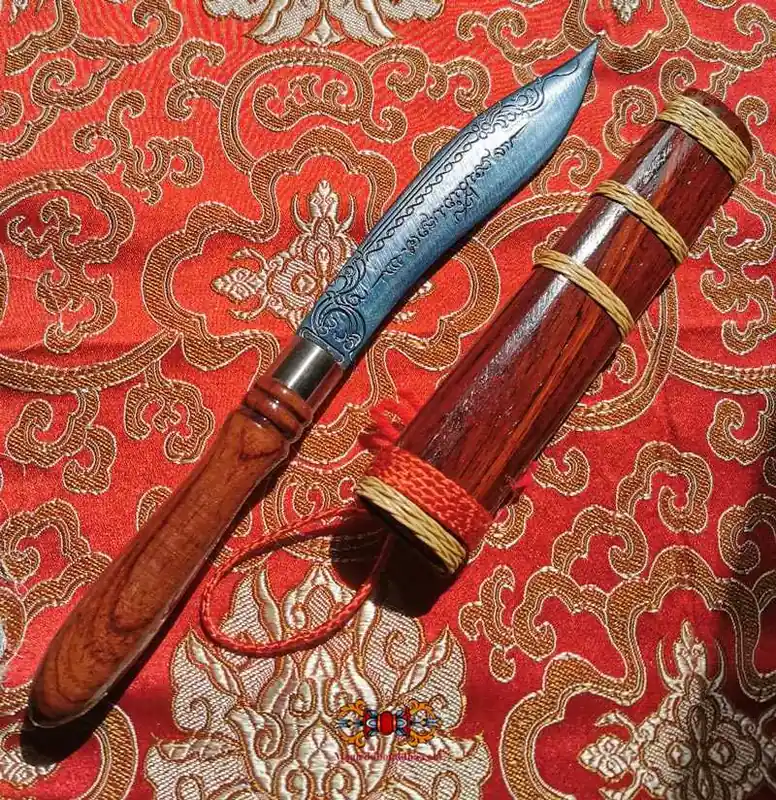 Thai Meedh Moh magic dagger in blue magic iron Lek Namphi.