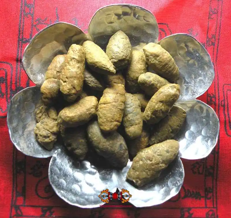 Sacred Thai Fossil Hin Dakder Mahaniyom - Magical Ritual Blessing Perfume.