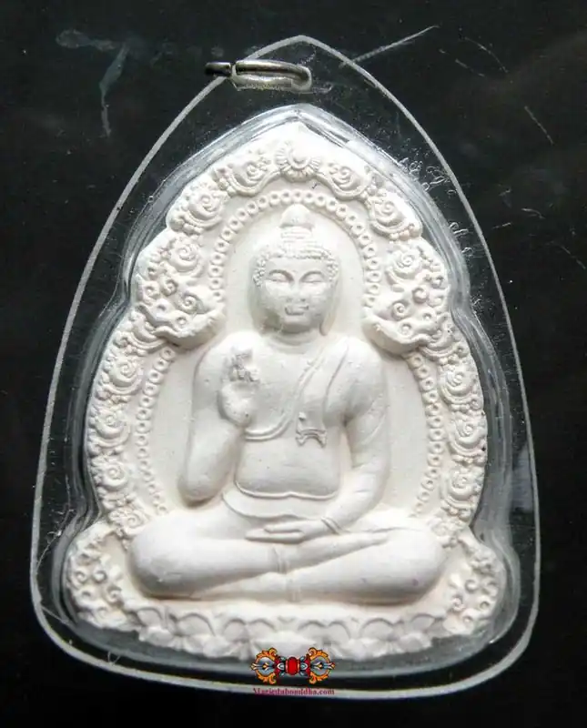 Large white amulet of Sakyamuni Buddha - Most Venerable LP Nuam.