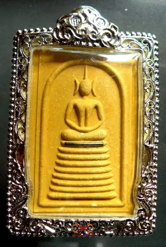 Large Phra Somdej Gao Charn Amulet - Most Venerable LP Pern.