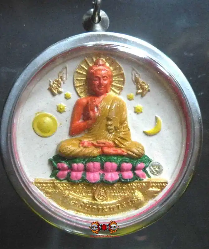 Thai amulet Jatukham Rammathep and Buddha Sakyamouni - Wat Phra Mahatat.