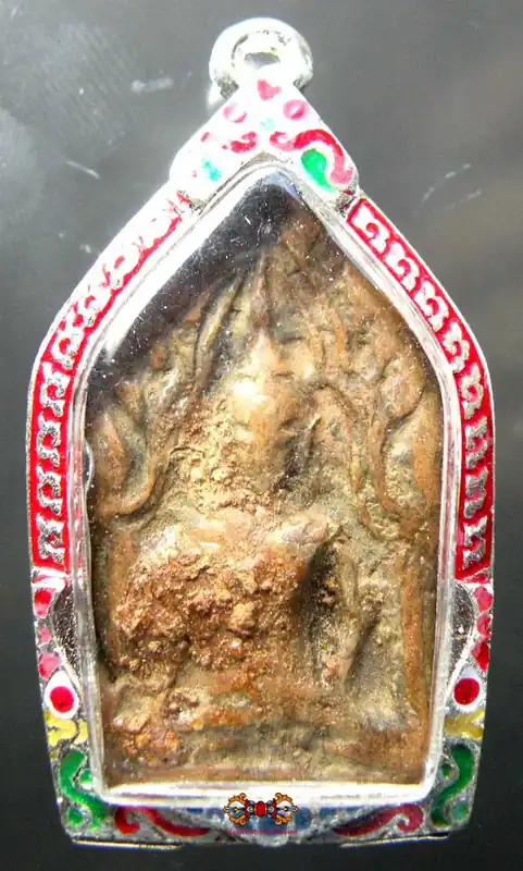 Ancient Thai Phra Khunpen Charm Amulet.