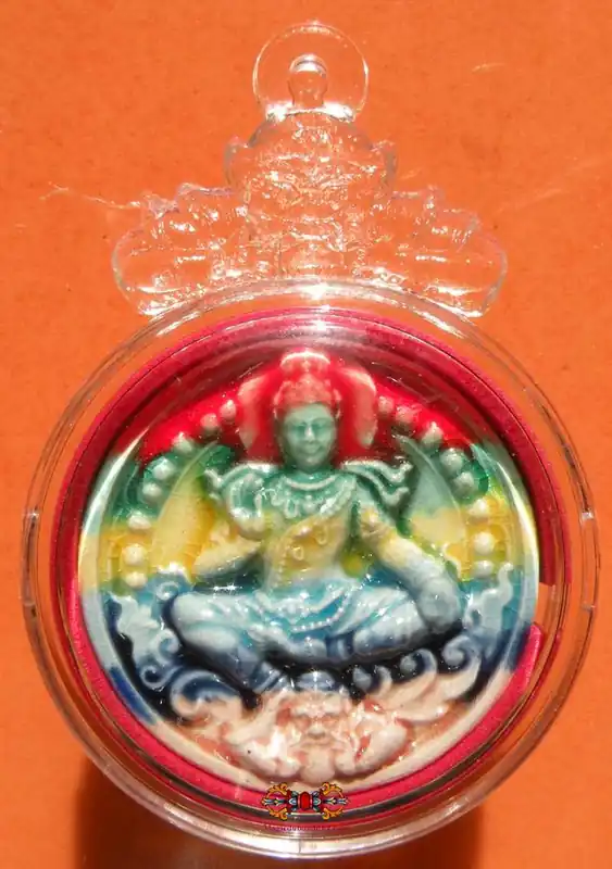 Small multicolored amulet of Jatukham Rammathep - Wat Mahatat.