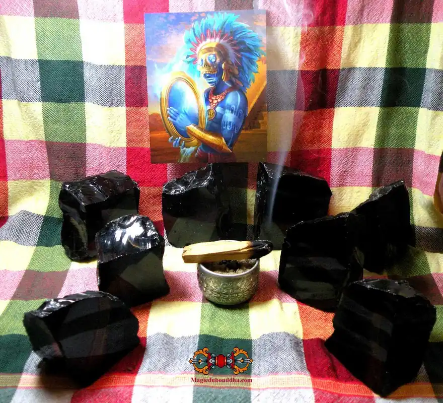 Tezcatlipoca's divinatory mirror in polished obsidian.