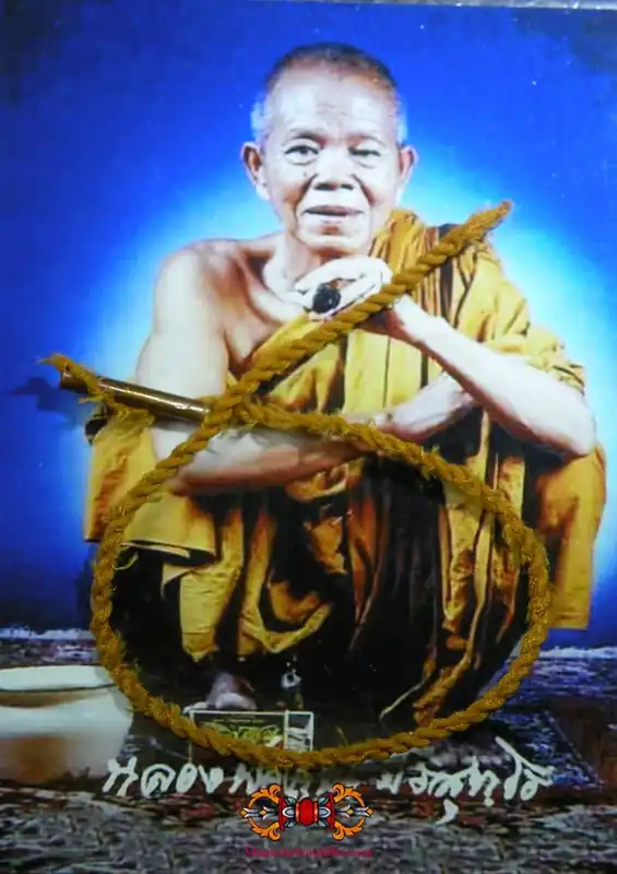Sai Sin Relics and Takut Bracelet - Most Venerable LP Koon.