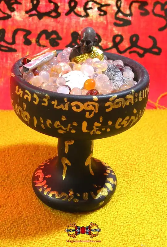 Relics of the Most Venerable Luang Phor Dooh of Wat Sakai.