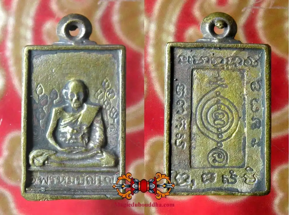 Luang Phor Dooh and Brahma Medals - Wat Sakai.