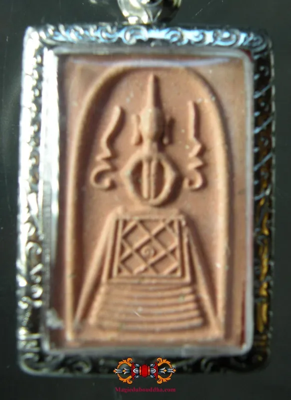 Beautiful Phra Somdej Amulet - Venerable LP Poon.