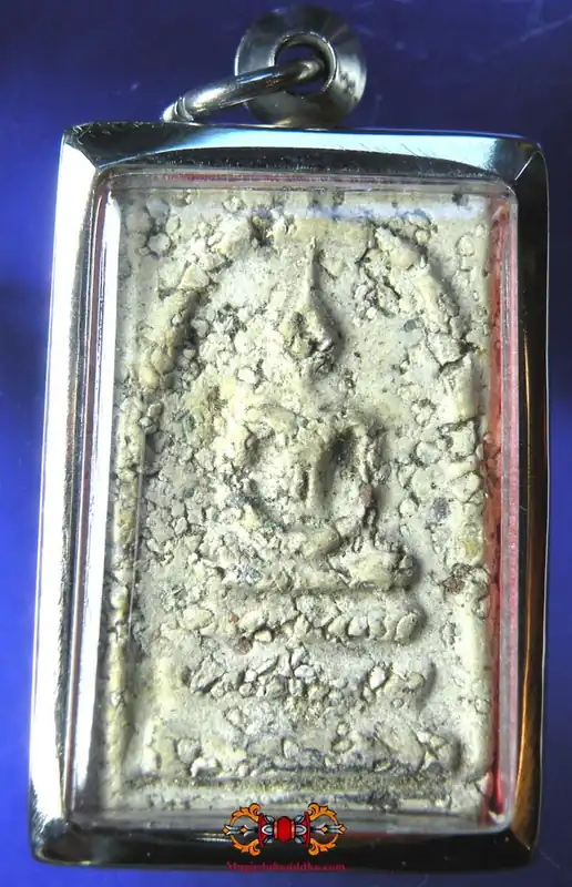 Thai Amulet of Buddha Phra Somdej - Wat Chang Lom.
