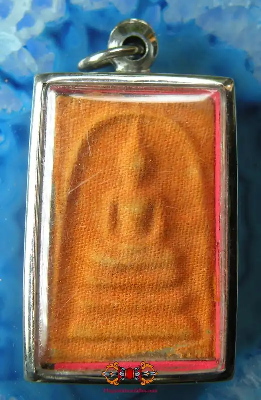Thai amulet of Buddha Phra Somdej (with Gee Won relic).