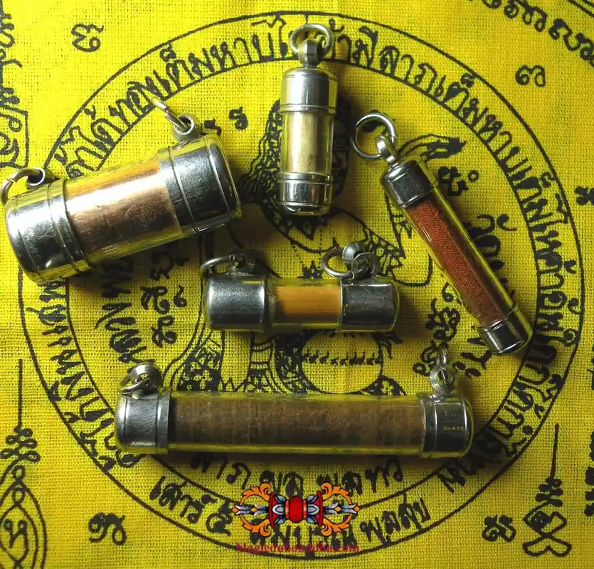 Sacred Scroll Amulets Takut - Most Venerable LP Phong Titajaro.