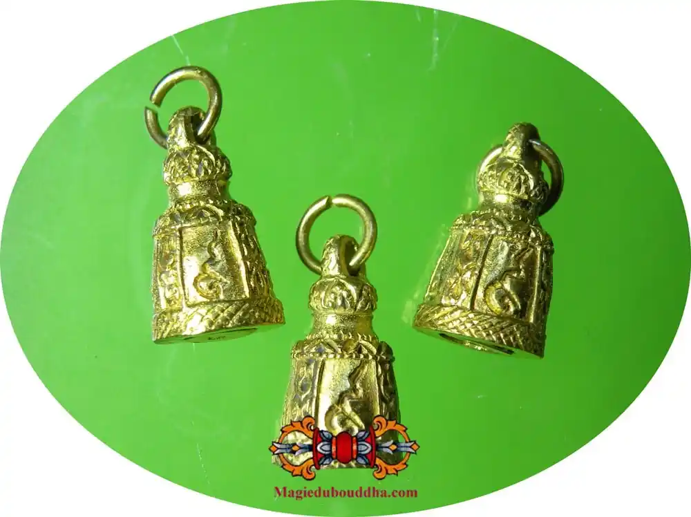 Rakhang Temple Bell Amulet - Most Venerable LP Chanchai.