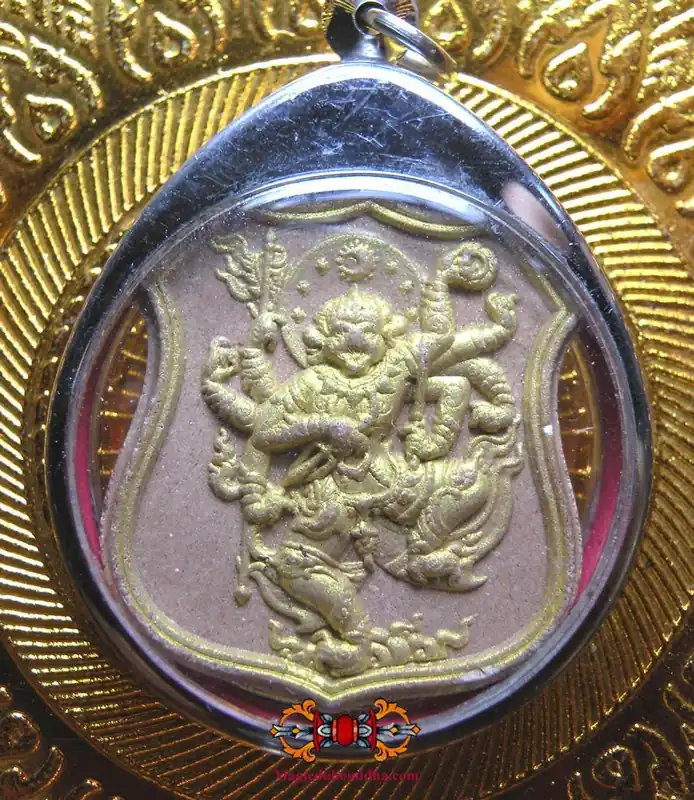 Eight-armed Hanuman Monkey God Amulet - Enshrined in three temples!