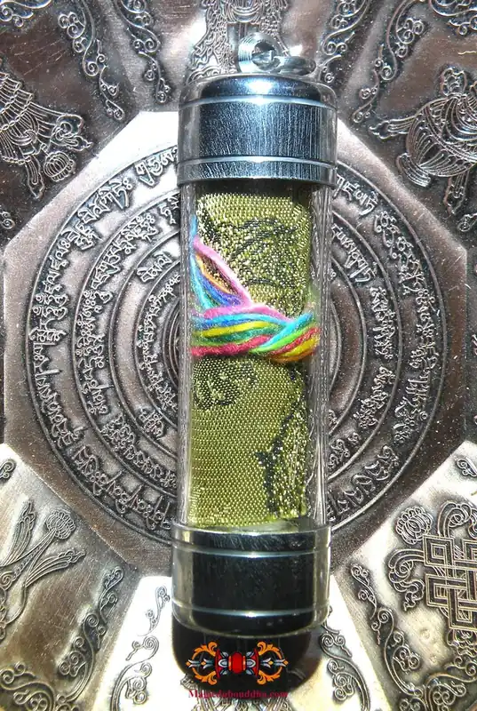 Tibetan mantra amulet of Namgyalma - Sutra Usnisa Vijaya Dharani.