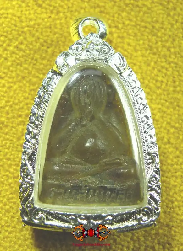 Amulet of the Protective Buddha Phra Pidta - Very Venerable LP Pian.