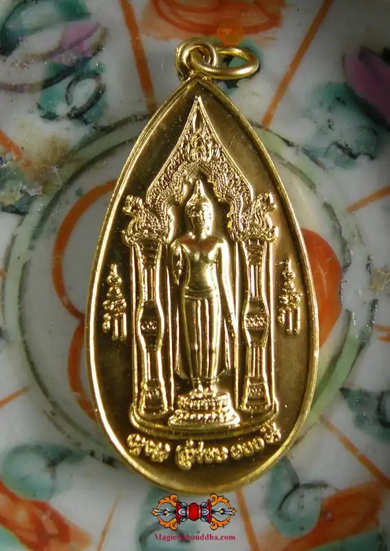 Large Standing Buddha Medal Phra Ruang Rojanarit - Wat Phra Pathom Chedi.