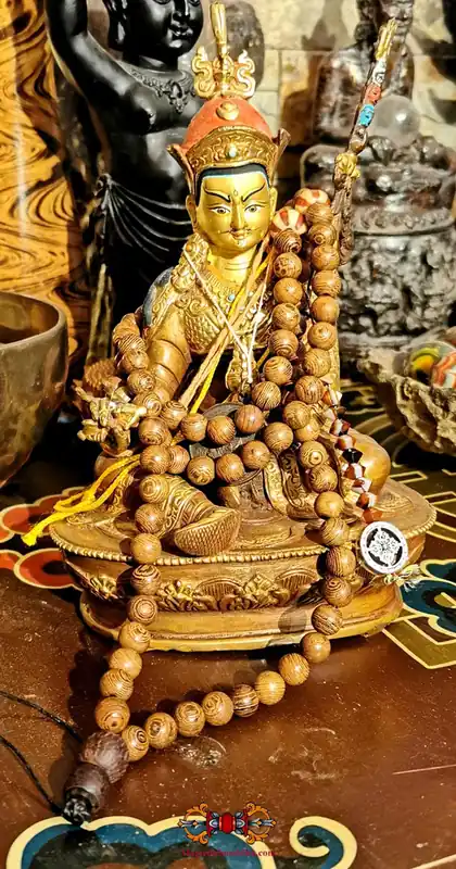 Large Tibetan rosary made of precious wood from Vietnam.
