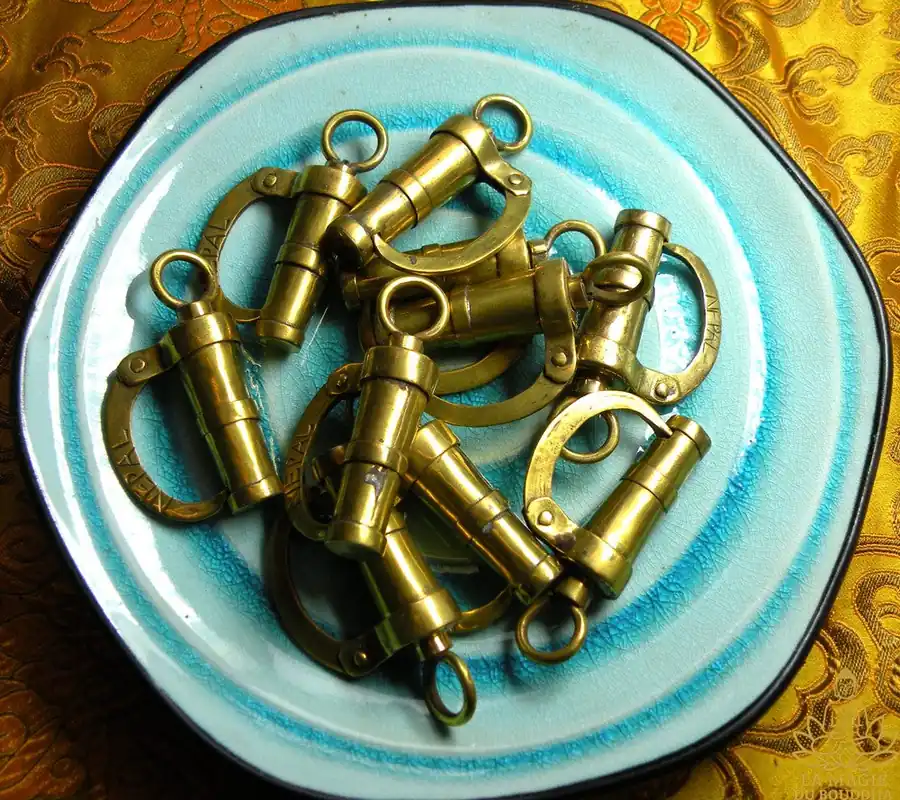 Handcrafted brass padlock – Origin Himalaya (Nepal)