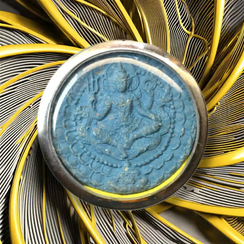 Blue amulet of Jatukham Rammathep and Phra Rahu – Wat Phra Mahathat (2008)
