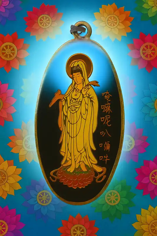 Vintage Guanyin medal – Om Mani Padme Hum mantra and Buddhist pentacle from the 1970s