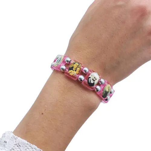 Bracelet religieux de Saints rose