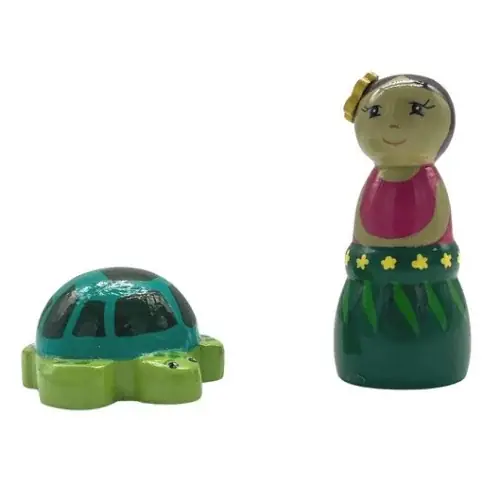 Tahitienne et sa tortue - Crèche de Noël en bois tourné