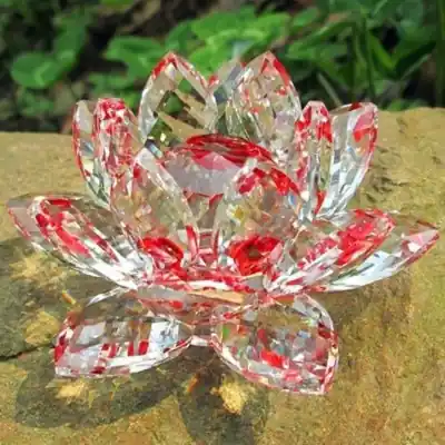 Fleur de Lotus en Cristal rouge