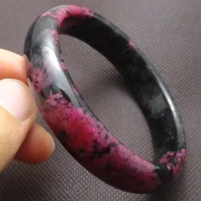 Bracelet Jonc en Jade Peach Blossom 60mm