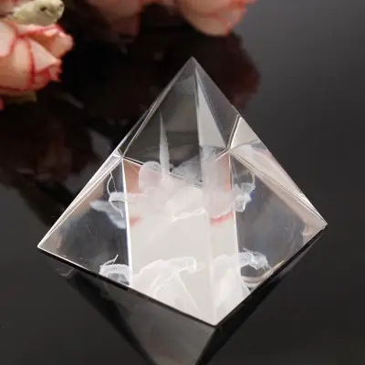 Pyramide de Cristal Ange Protecteur 40mm