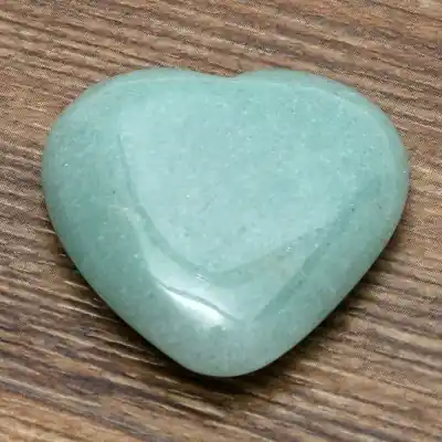 Coeur en Aventurine verte 30mm