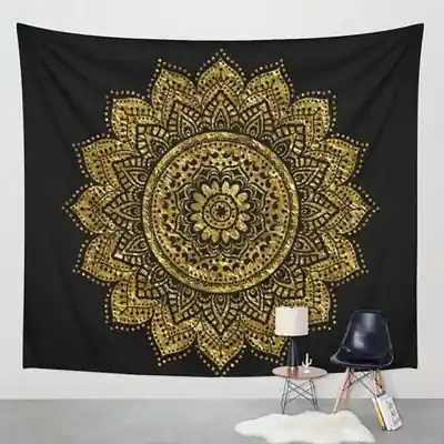 Tenture Mandala ocre dorée