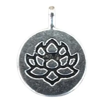 Pendentif Lotus argenté