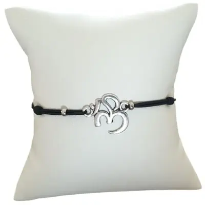 Bracelet noir Aum argenté
