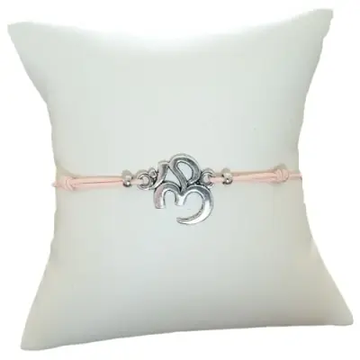 Bracelet rose poudré Aum argenté