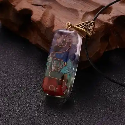 Collier Orgonite Chakras Energie